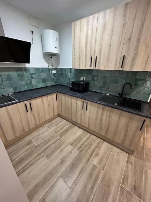 Apartamento Recien Reformado Con 5 Habitaciones Y 3 Banos Madrid Buitenkant foto
