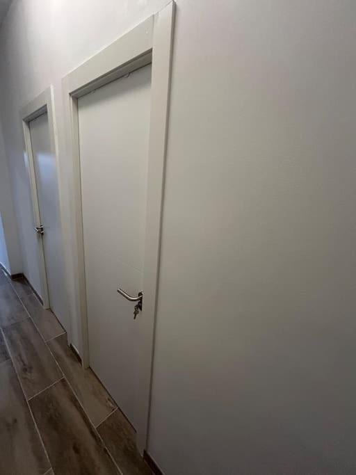 Apartamento Recien Reformado Con 5 Habitaciones Y 3 Banos Madrid Buitenkant foto