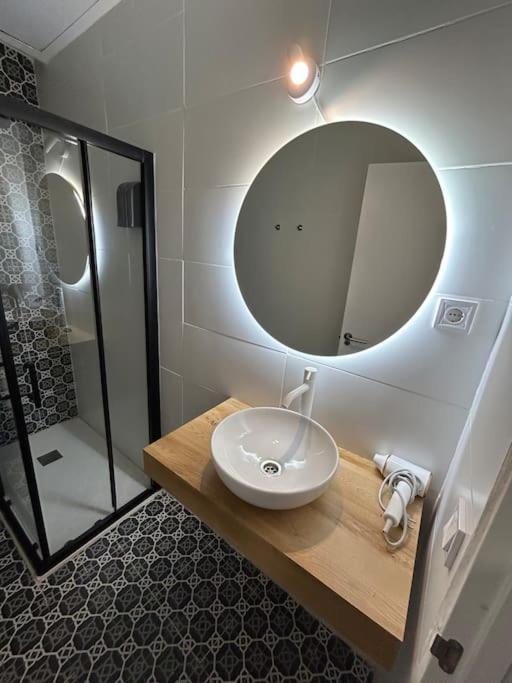 Apartamento Recien Reformado Con 5 Habitaciones Y 3 Banos Madrid Buitenkant foto